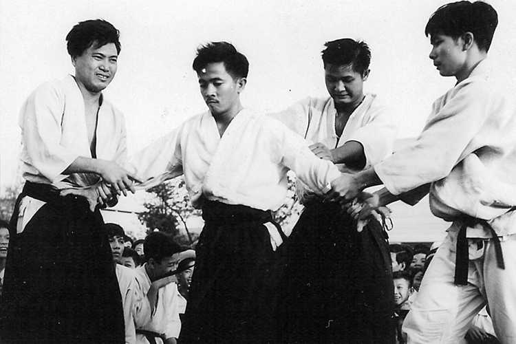 Dang Thong Phong Gallery Image 1